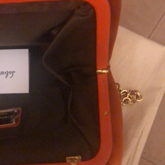 SALVATORE FERRAGAMO Designer Hand Bag - Picture 3 of 7